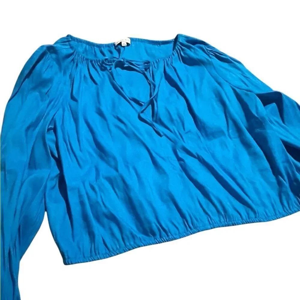 Gianni Bini new never worn size XL Blue Women's Top
